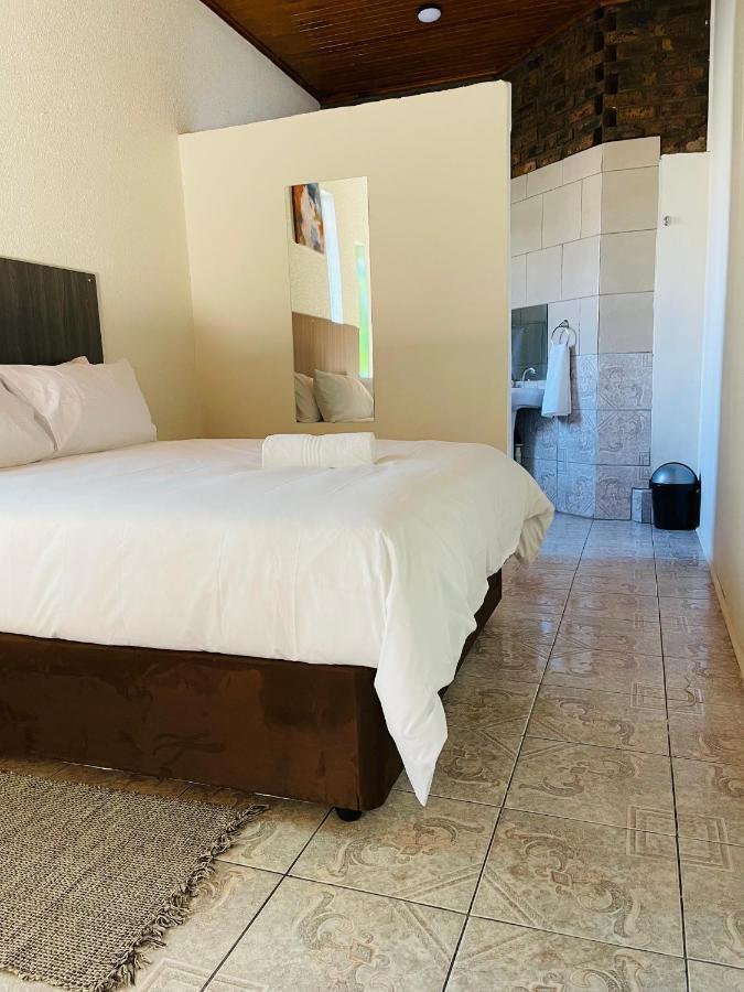 Host Hub Guest House 켐턴파크 외부 사진