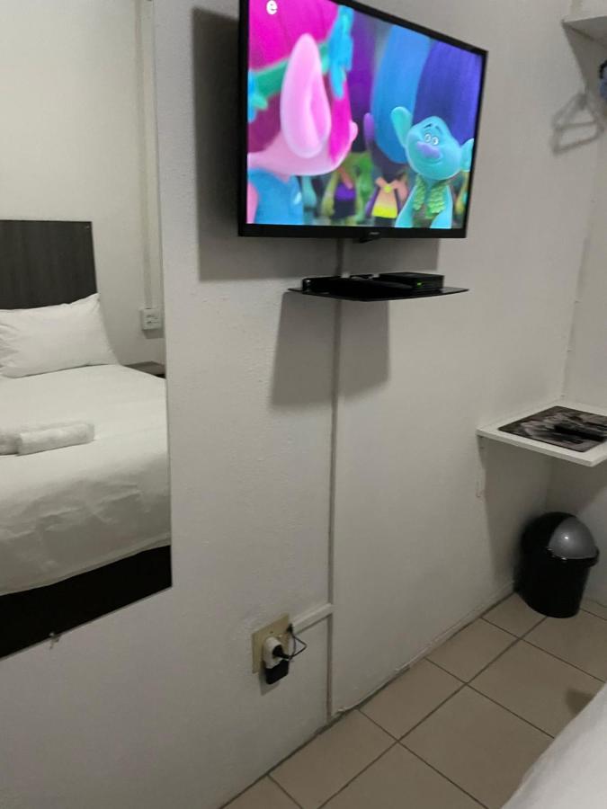 Host Hub Guest House 켐턴파크 외부 사진
