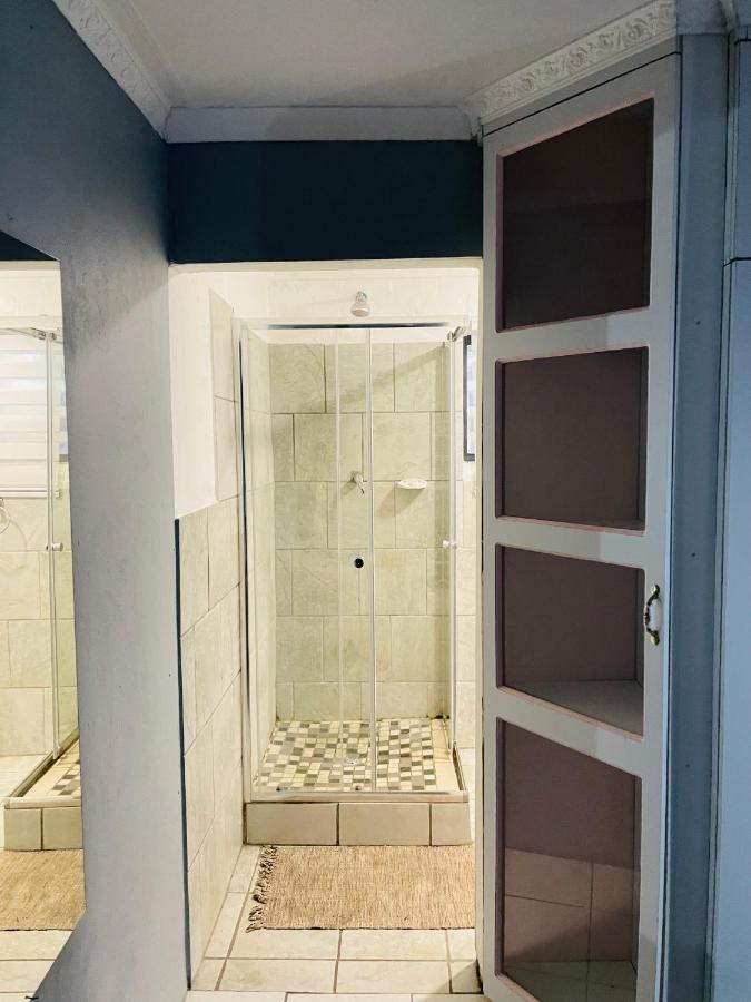 Host Hub Guest House 켐턴파크 외부 사진