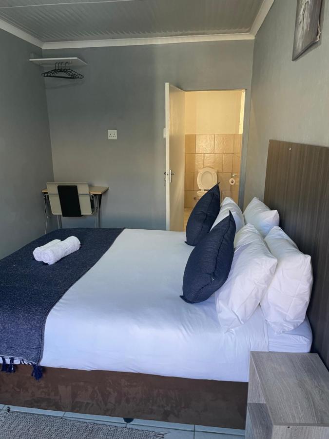 Host Hub Guest House 켐턴파크 외부 사진